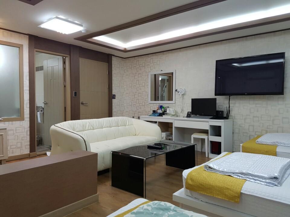 Raon Hotel Kvangjang Kültér fotó